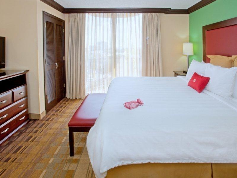 Crowne Plaza Suites Houston - Near Sugar Land Szoba fotó
