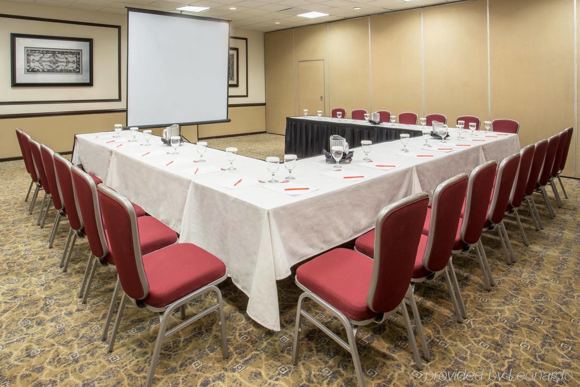 Crowne Plaza Suites Houston - Near Sugar Land Kültér fotó