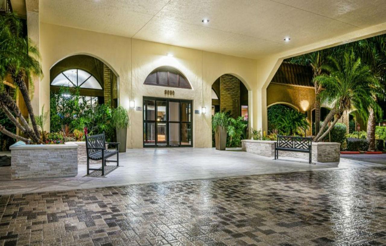 Crowne Plaza Suites Houston - Near Sugar Land Kültér fotó